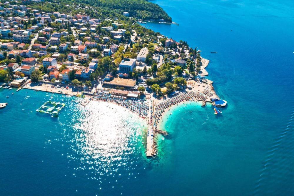 Sea House Shade, Pool & Jacuzzi - Privilege Point Camping & Villas Selce Exteriör bild